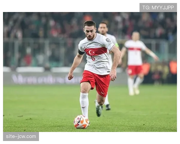 法兰克福场均射门14.2次，但10.3%转化率暴露定位球依赖症的终结短板